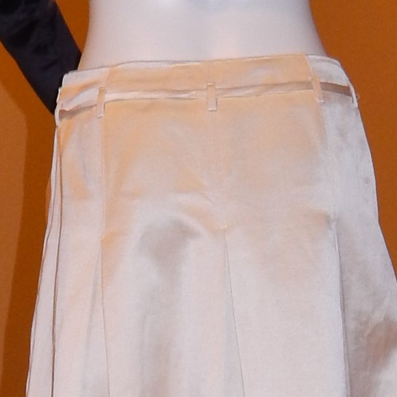 LILLY PULITZER size 2 Pearl Satin Skirt - Picture 9 of 9